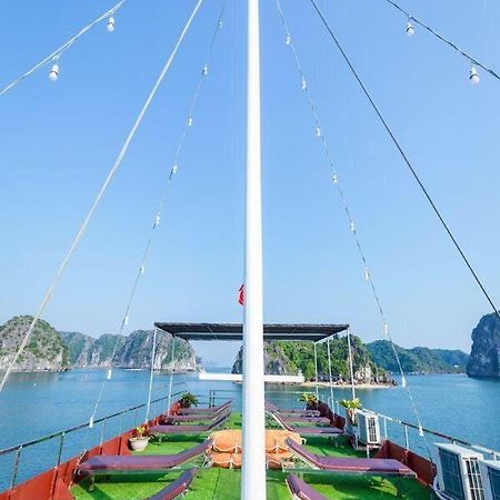 Готель Cat Ba Bay Cruises Dong Khe Sau Екстер'єр фото